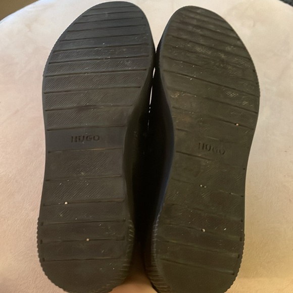 ⭐️HOST PICK⭐️ Hugo Black Men's Shoes - Picture 3 of 3